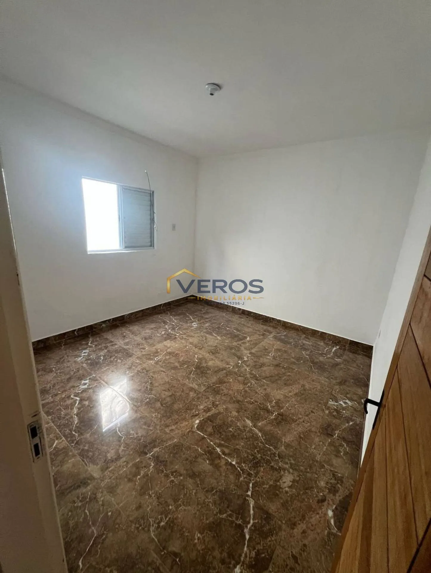 Imagem Casa com 3 Dormitórios para Locação no Indaiá - Caraguatatuba/SP