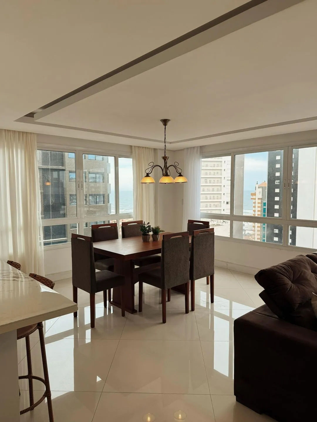 Imagem Apartamento à venda em Torres, Predial, com 3 quartos, 105.23m2