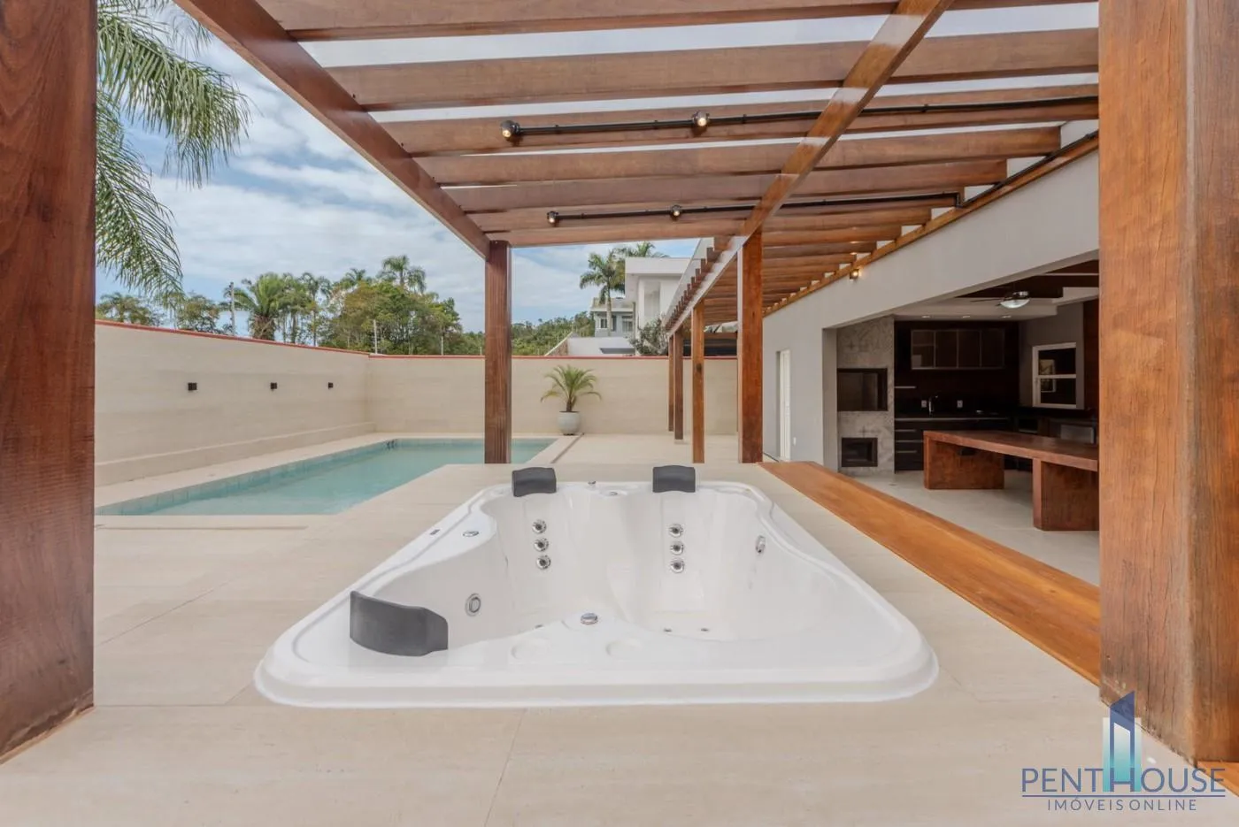 Imagem Casa em Condomínio para Venda em Balneário Camboriú, ARIRIBÁ, 4 dormitórios, 4 suítes, 5 banheiros, 4 vagas