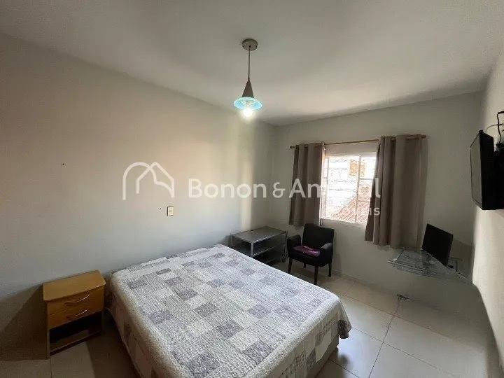Imagem Casa assobradada à venda com 4 quartos no Jardim Nova Europa, Campinas