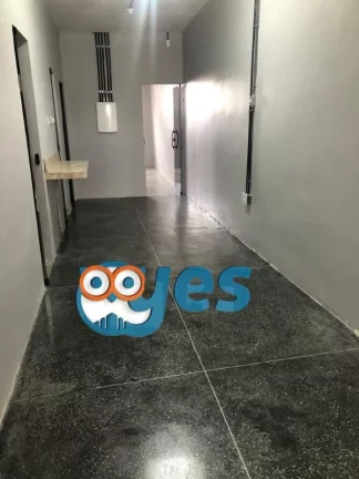Imagem Ponto comercial com 4 salas + auditório.