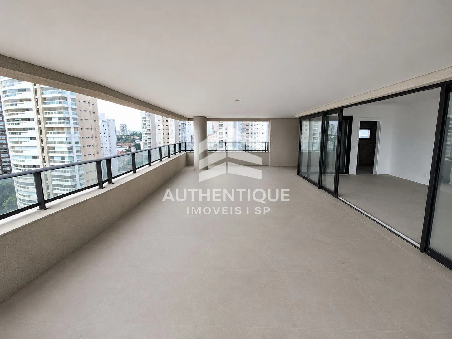Foto do imóvel VISTTA ALTO DA LAPA - Apartamento à venda em São Paulo/SP em R. Jorge Americano, 419 - Alto da Lapa, São Paulo - SP