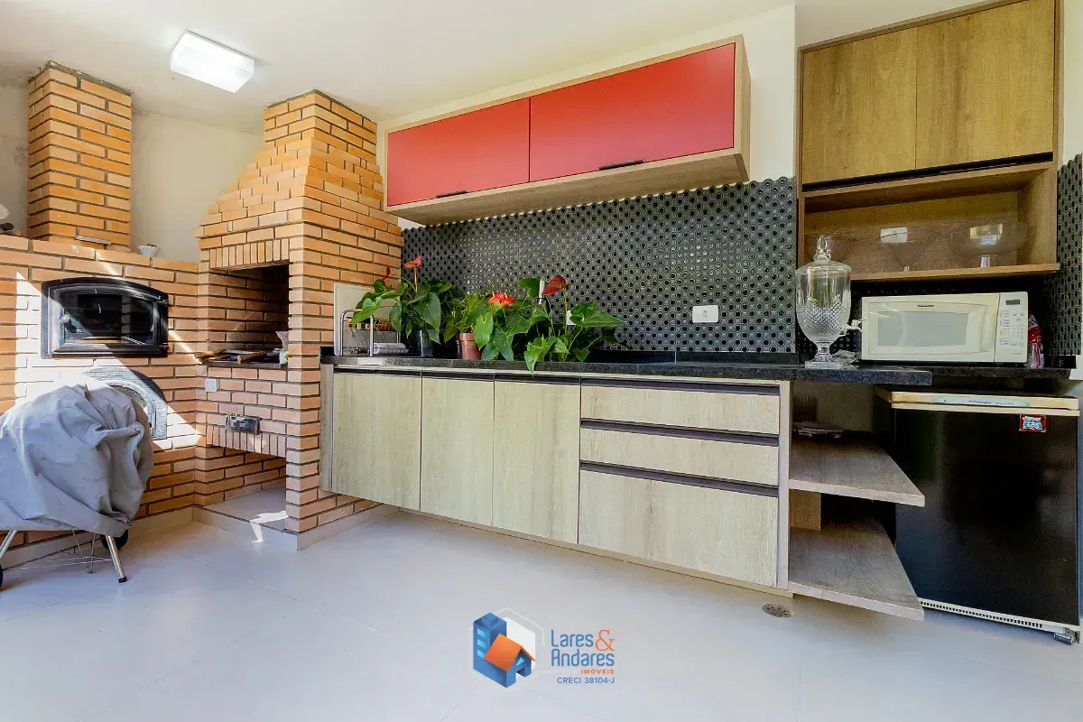Imagem Casa para venda em Pacaembu com 5 quartos, sendo 3 suítes, 600m²