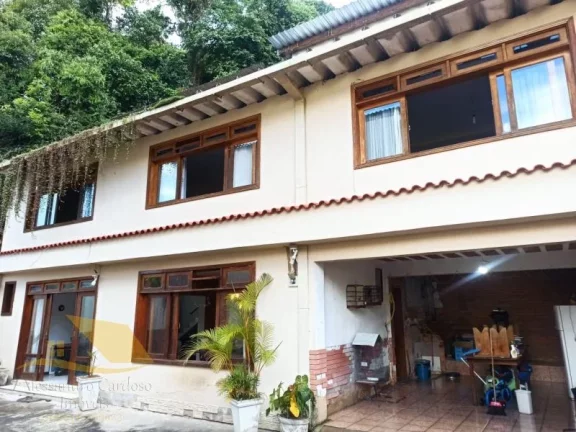 Imagem Vendo Casa com 4 quartos na Chácara do Paraíso