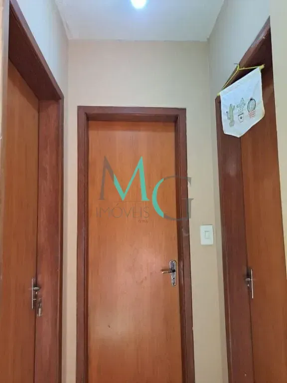 Imagem Apartamento com 2 dormitórios à venda, 51 m² por R$ 100.000,00 - Cosmos - Rio de Janeiro/RJ