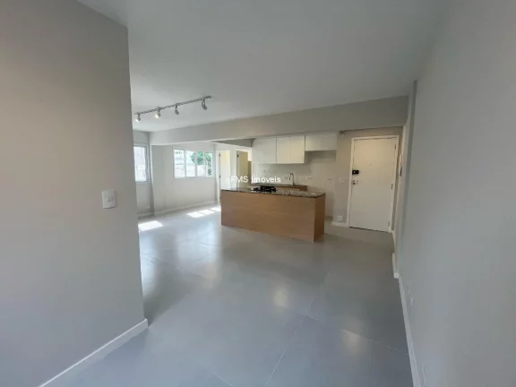Imagem Apartamento à venda em Moema, com 2 quartos, 2 banheiros, 1 vaga de garagem, 80m² de área.