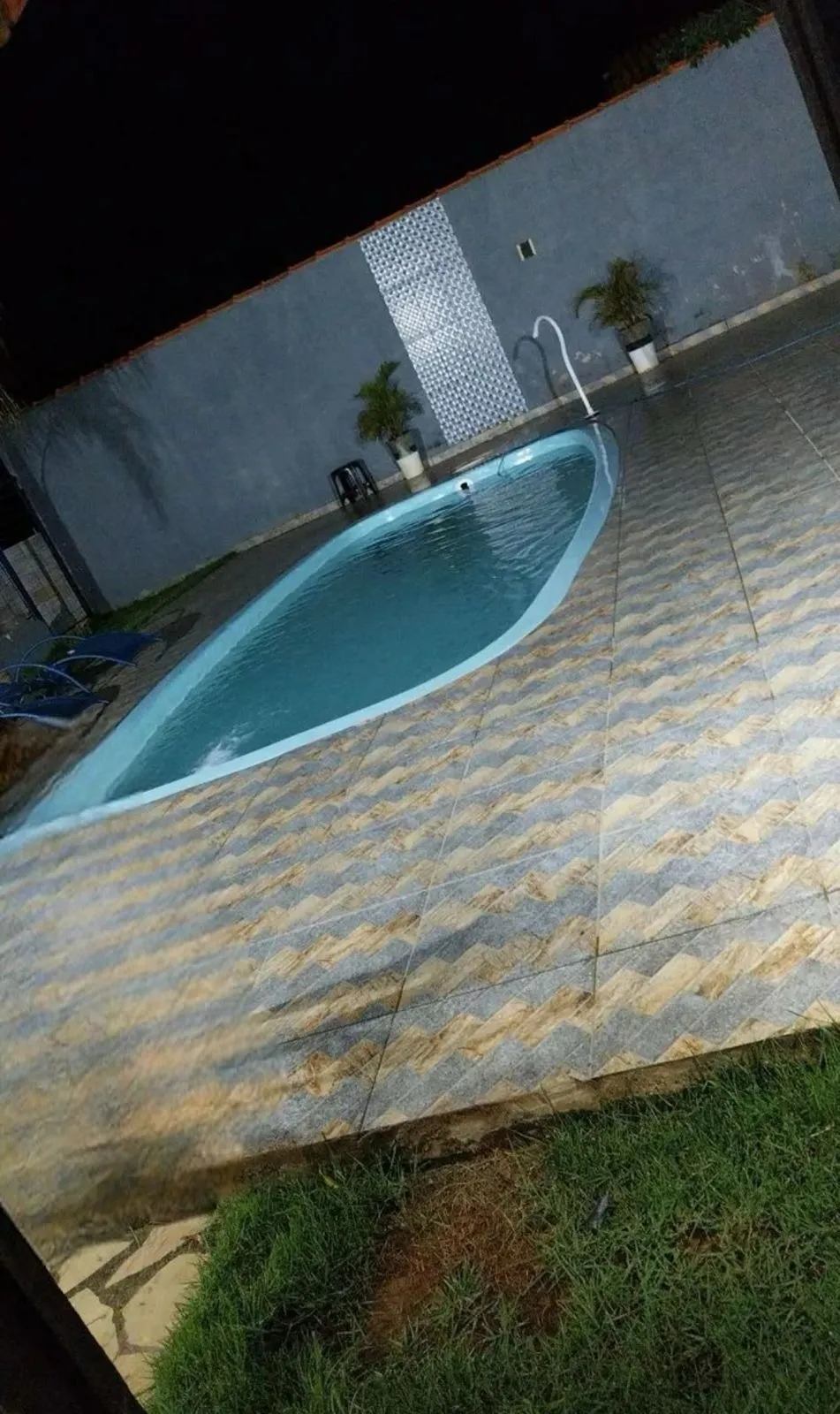 Imagem Oportunidade: Chácara com Piscina, Campo, Tanque e Casa Ampla