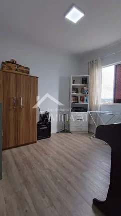 Imagem APARTAMENTO SEMIMOBILIADO COM 1 SUÍTE + 2 QUARTOS NO FÁTIMA