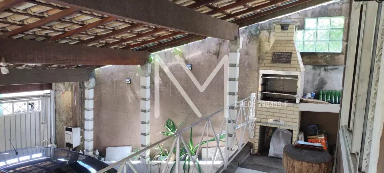 Imagem Casa à Venda 4 Quartos 2 Suítes 180m² - Centro SJC