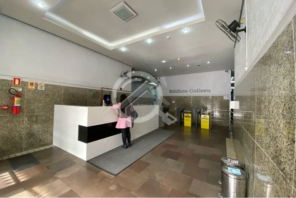 Imagem Oportunidade única de adquirir um conjunto comercial/sala em Porto Alegre, no coração do históri...