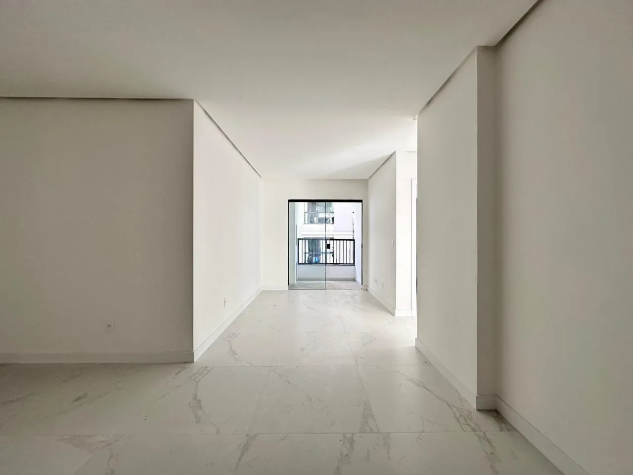 Imagem Apartamento à venda com 71m2 por R$ 950.000,00