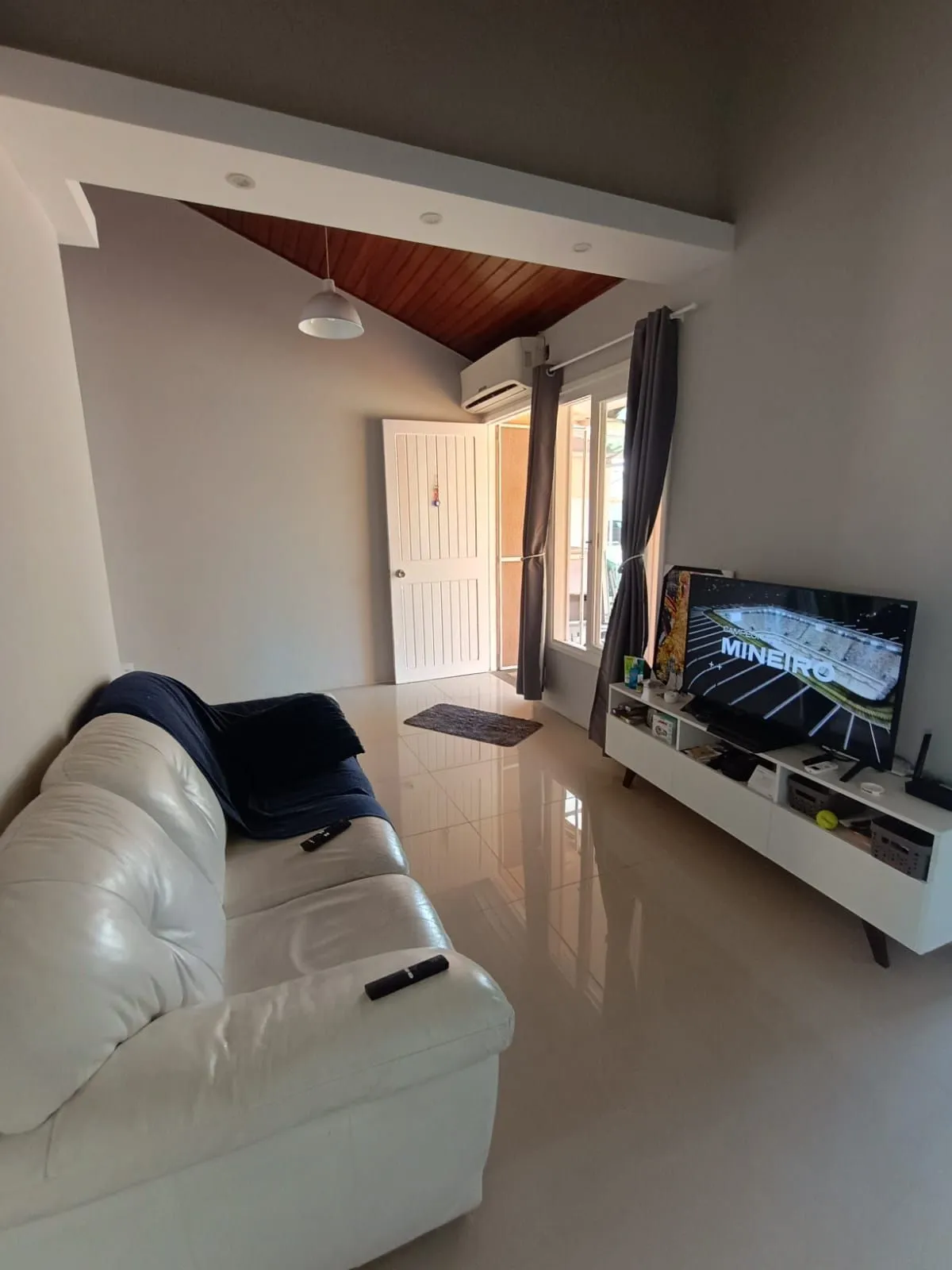 Imagem LINDA CASA EM CONDOMÍNIO EM CANOAS - QUITADA