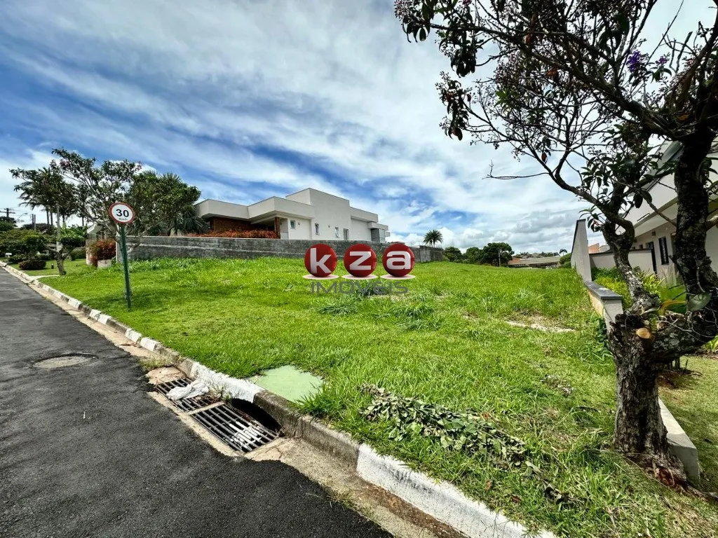 Imagem Terreno à venda em condomínio exclusivo de Vinhedo-SP - 1.000m² no Condomínio Morada do Sol!