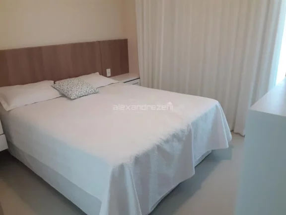 Imagem Lindo apartamento 3 dormitórios próximo ao mar
