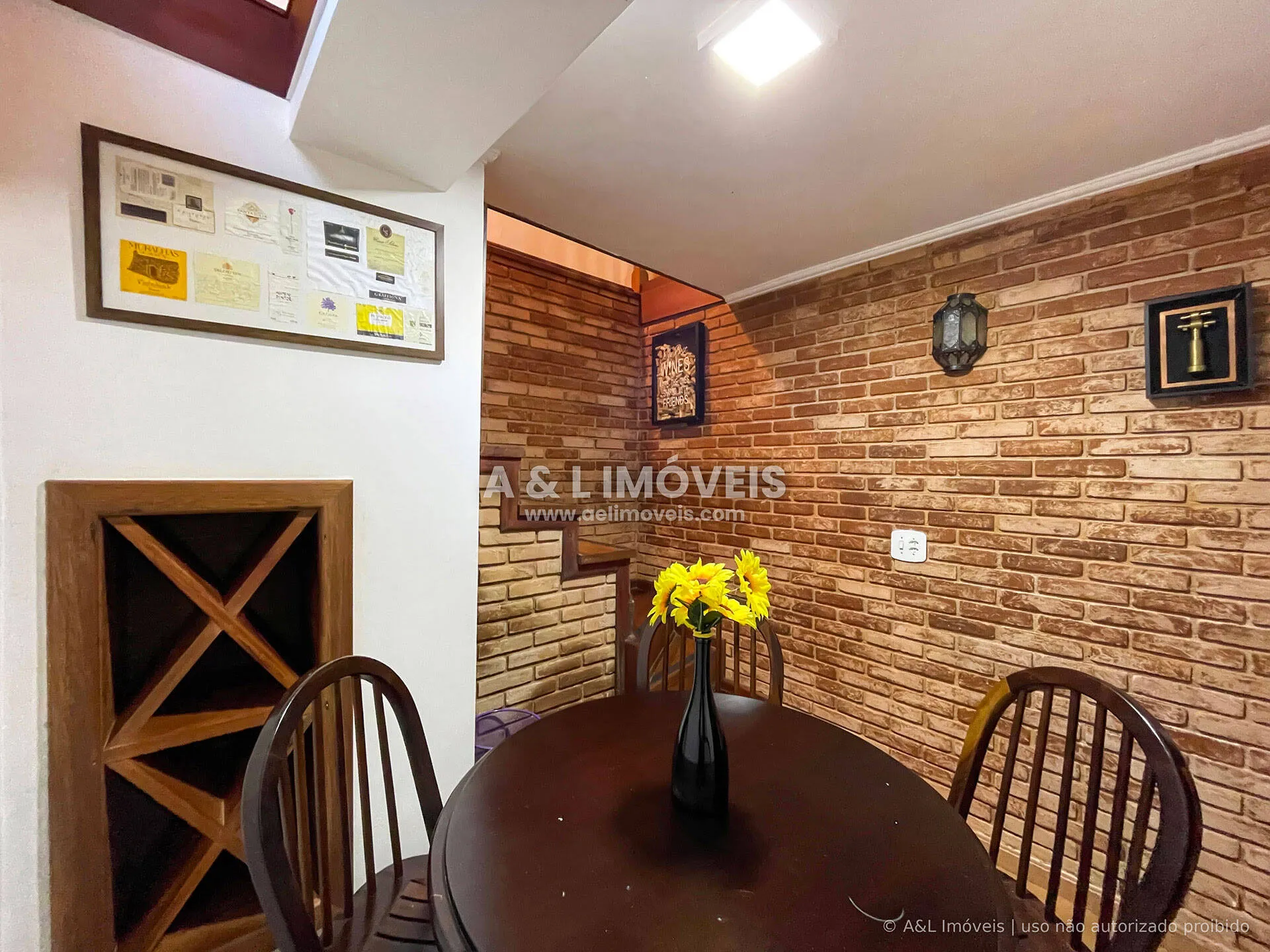 Imagem Apartamento com Adega e Lareira | Morro do Elefante | Campos do Jordão
