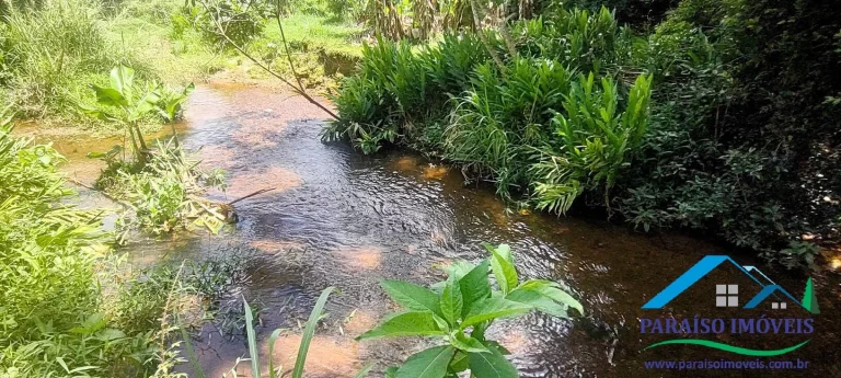 Imagem Descubra o Seu Novo Lar: Uma Chácara dos Sonhos!