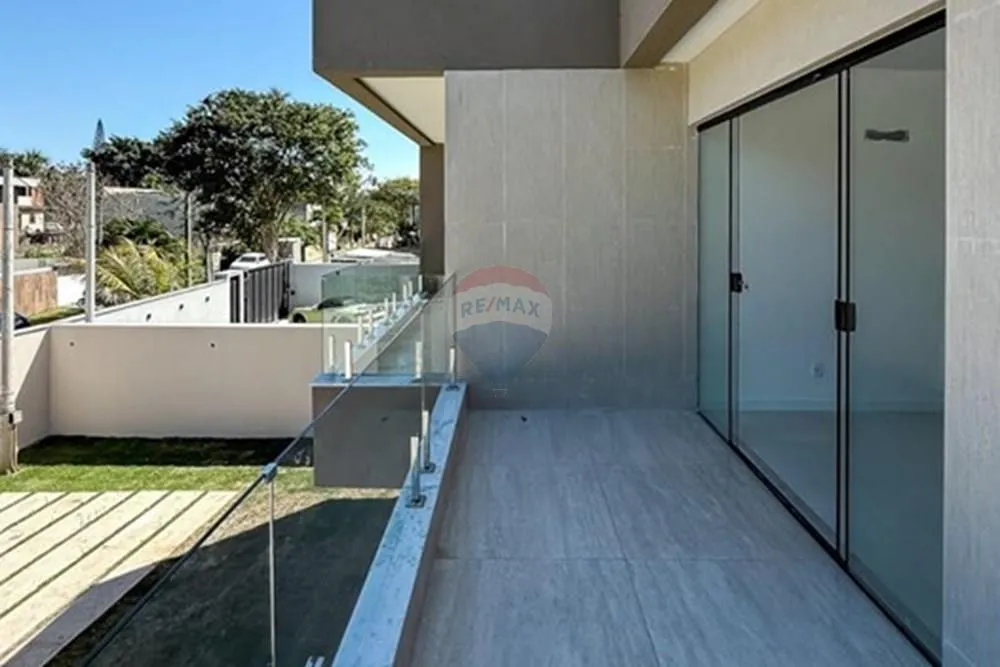 Imagem Casa com 3 quartos para venda em Guaratiba