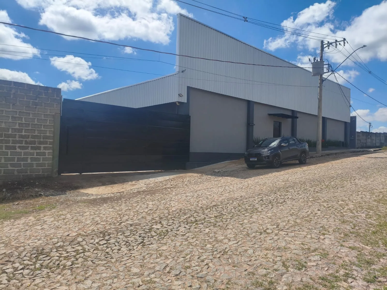 Imagem Galpão 1500m² Comercial Divinopolis MG