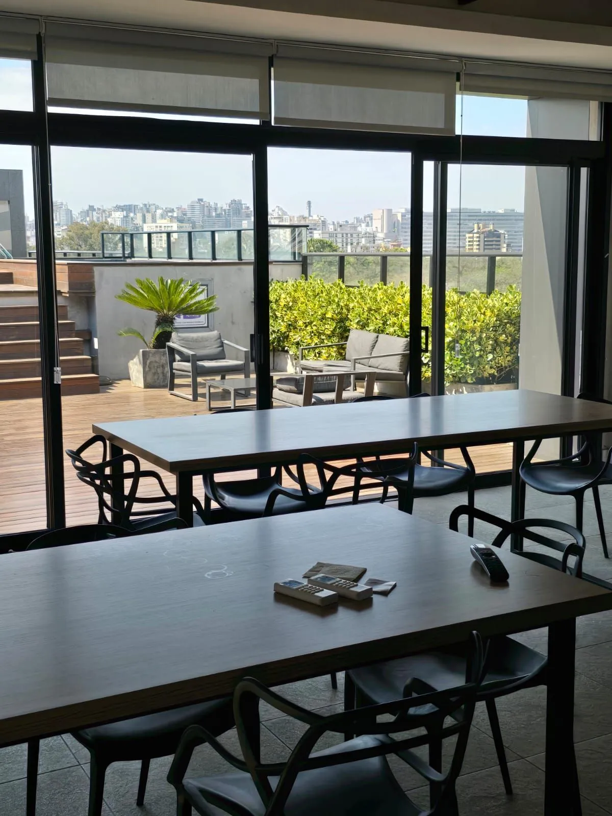 Imagem Studio mobiliado, com 30m² privativos, 1 vaga - Cidade Baixa