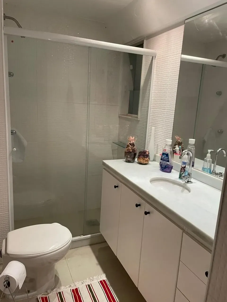 Imagem Apartamento com 2 Quartos à Venda, 61 m² em Várzea - Teresópolis
