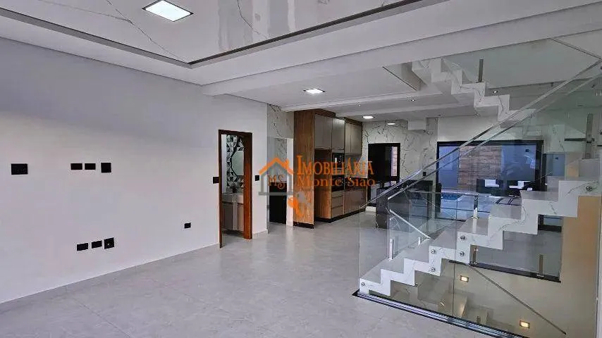 Imagem Sobrado com 3 dormitórios à venda, 240 m² por R$ 2.200.000,00 - Mogi Moderno - Mogi das Cruzes/SP