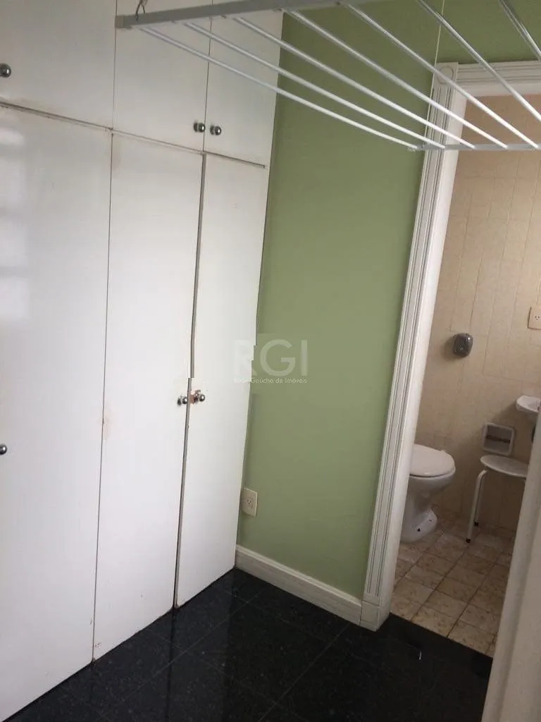 Imagem Cobertura para Venda - 248m², 3 dormitórios, sendo 1 suites, 2 vagas - Mont Serrat