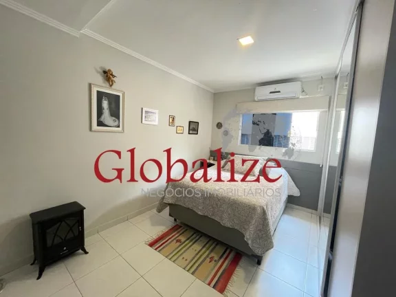 Imagem Lindo Sobrado com 150m², 3 dormitórios (3 suítes) à venda na Vila Mathias por R$850.000,00.