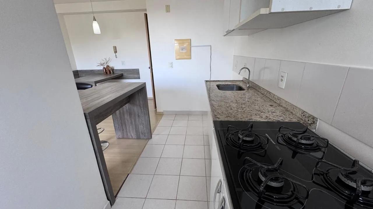 Imagem Excelente apartamento semi mobiliado, com vaga e infra completa
