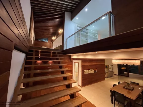 Imagem Casa de luxo em condomínio no Portão: 5 quartos, 5 suítes, 3 salas, 2 banheiros, 6 vagas, 1.500m² em Lauro de Freitas-BA