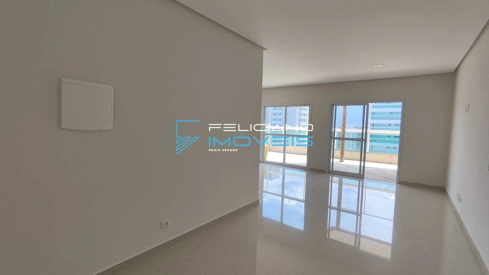 Imagem Cobertura com 3 quartos, Caiçara, Praia Grande - R$ 1.9 mi, Cod: 7021