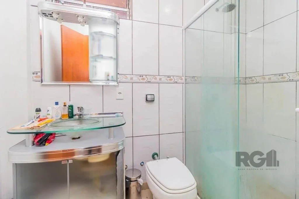 Imagem Casa com 3 dormitórios no bairro Cascata, Porto Alegre