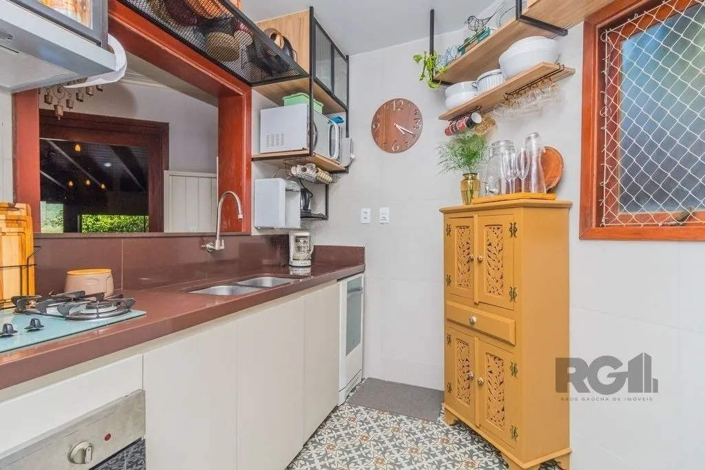Imagem Casa em Condomínio 199m² - 3 dormitórios, 2 vagas no bairro Nonoai