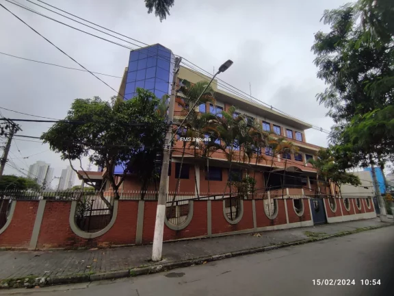 Imagem Prédio comercial com 4.078m² de área total próx. a Vila Sônia.