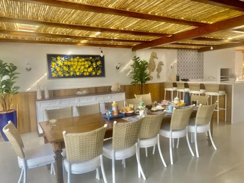Imagem Belíssima Casa de 900m², Localizada no residencial Pé na Areia no Litoral! Cibratel II, Itanhaém - SP.