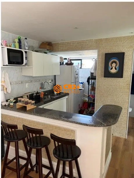 Imagem Vendo Flat com vista permanente para o mar - PORTEIRA FECHADA!