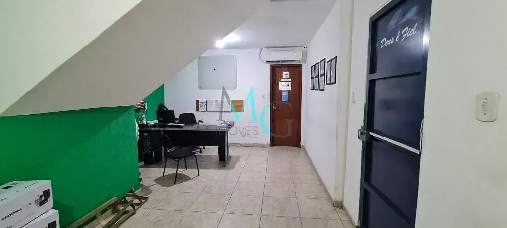 Imagem Galpão à venda ou aluguel, 386 m² por R$ 399.000,00 ou R$ 6.000,00/mês + taxas - Campo Grande - Rio de Janeiro/RJ