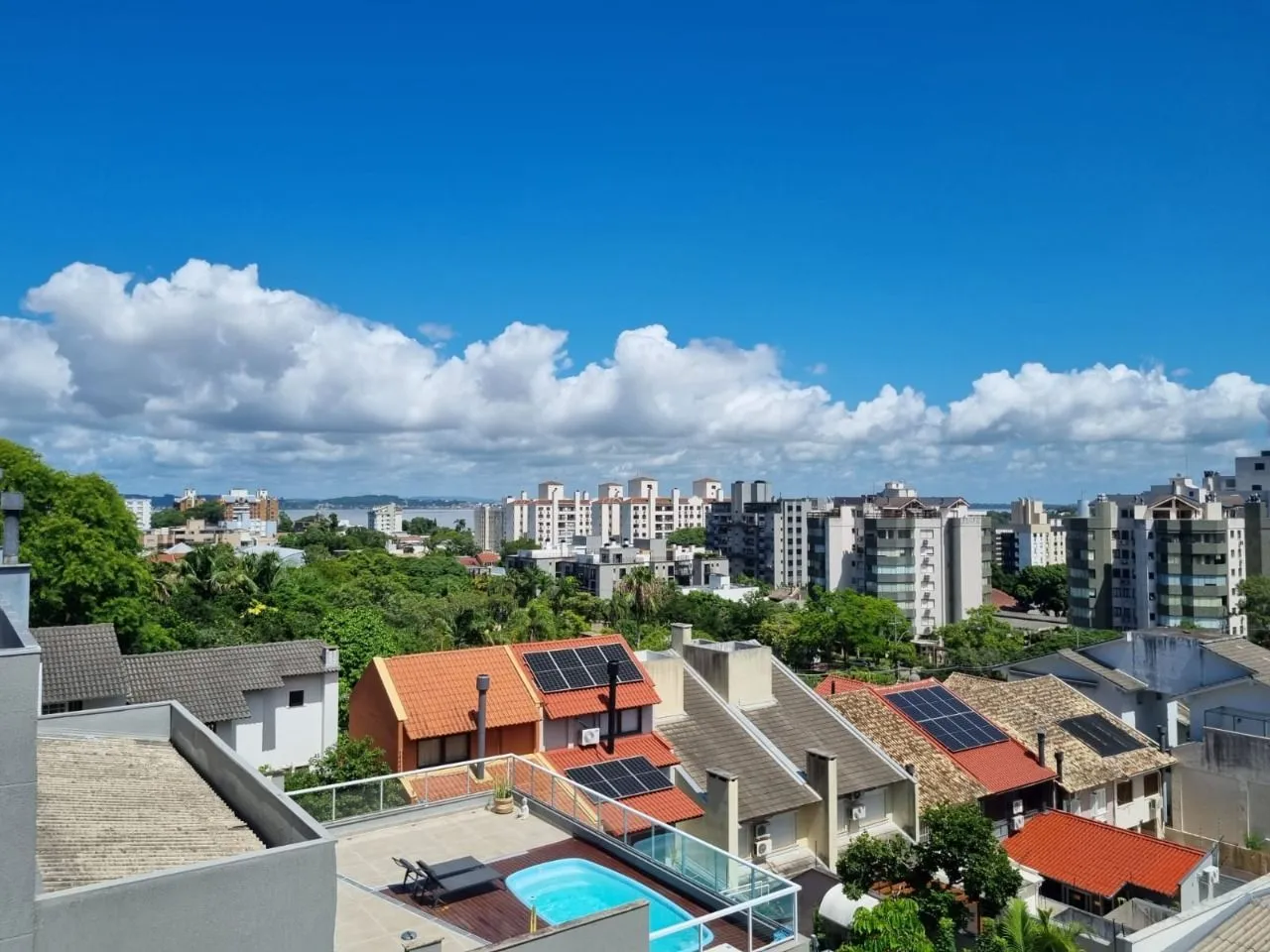 Imagem Apartamento 02 Dormitórios Com Sacada Bairro Tristeza