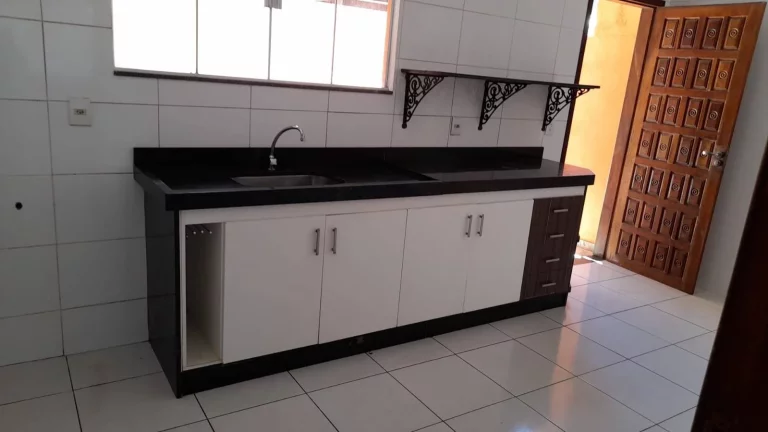 Imagem Casa a venda em Macaé RJ. Residencial verdes mares 81.00m2