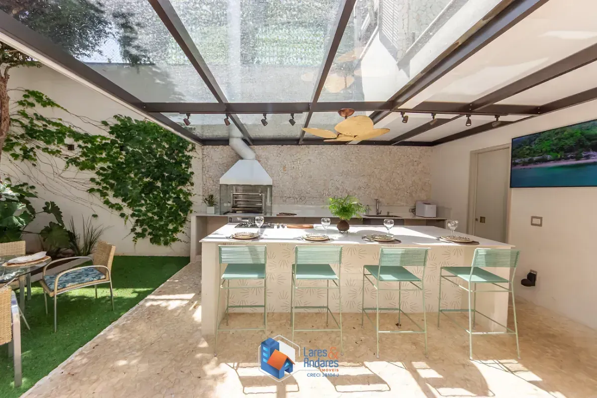 Imagem Casa para venda em Campo Belo com 3 quartos, sendo 2 suítes, 280m²