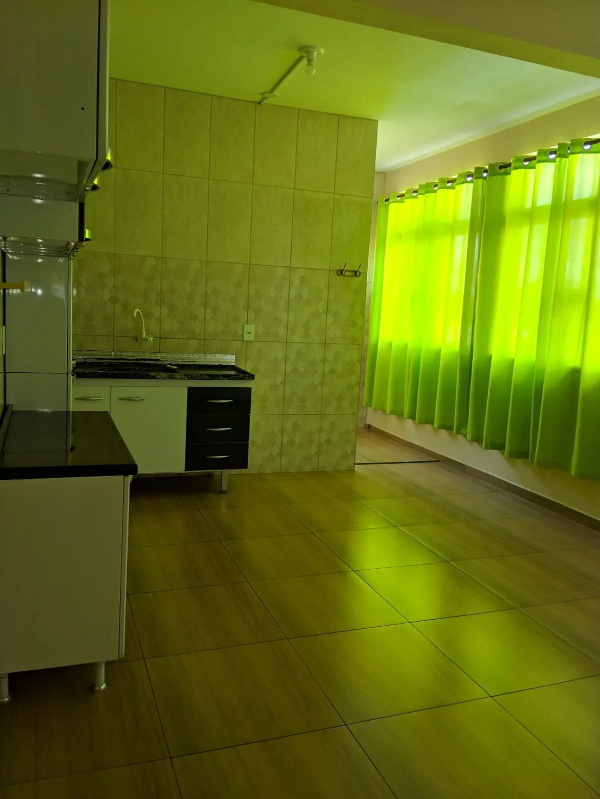 Imagem Casa Ampla e Confortável com 5 Dormitórios no Parque Jataí II-