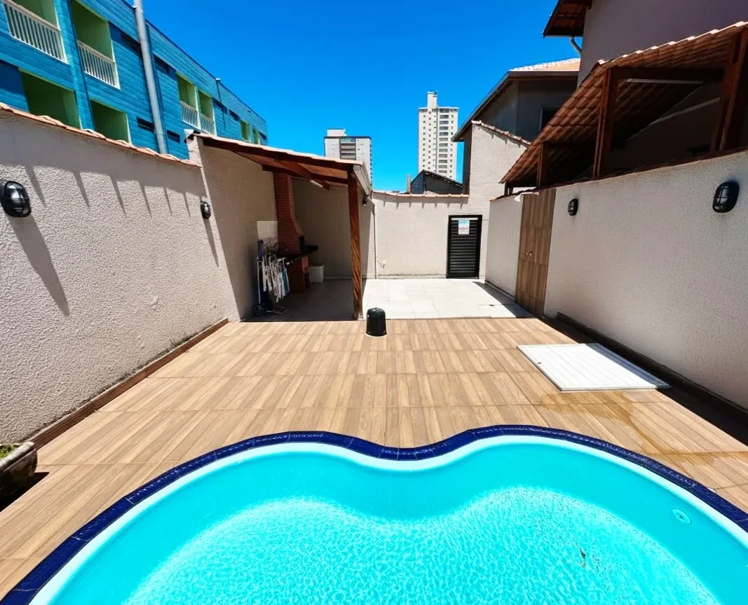 Imagem Sobrado com 2 Quartos à Venda, 60 m² em Maracanã - Praia Grande