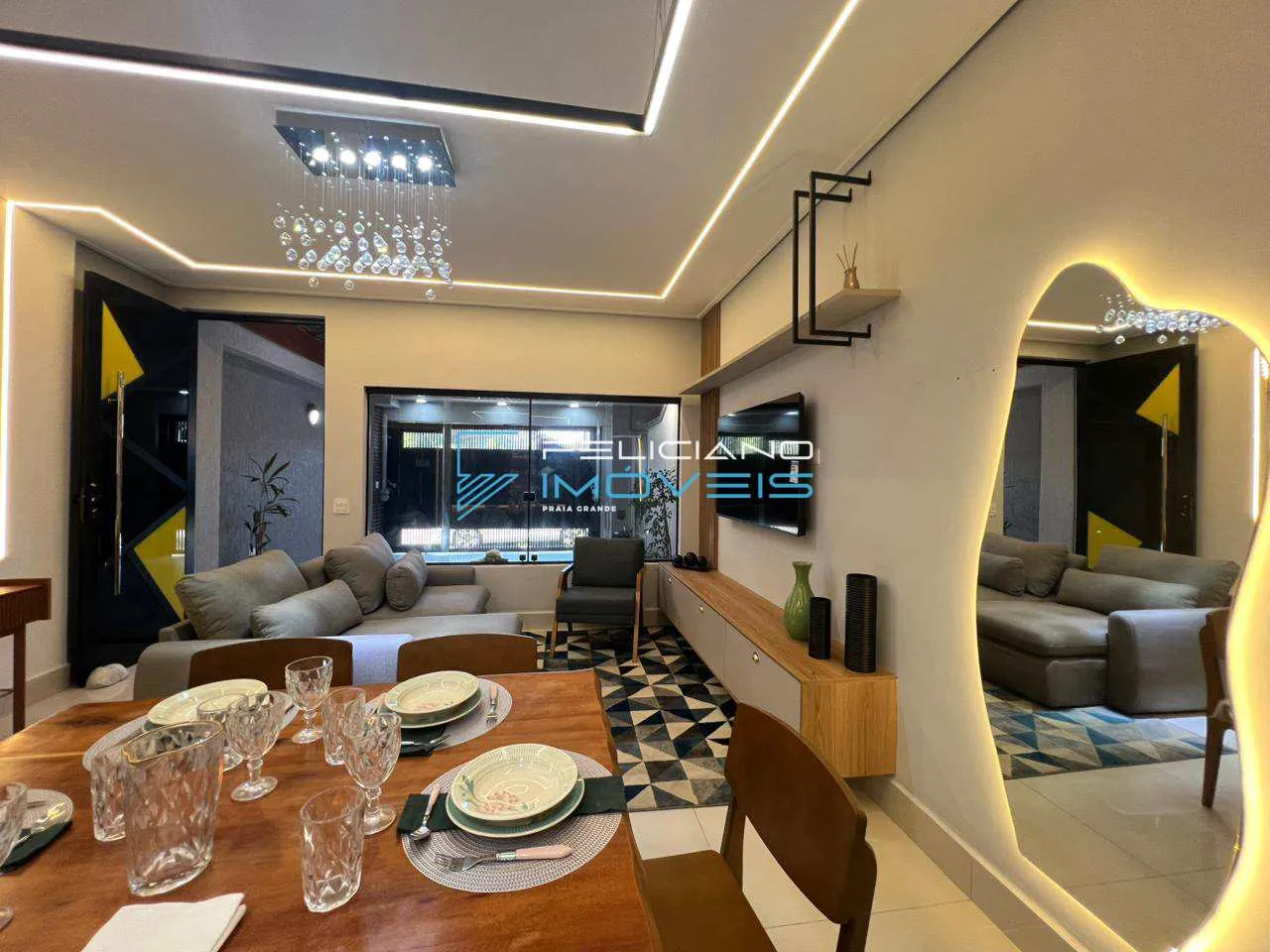 Imagem Casa com 3 quartos, Caiçara, Praia Grande - R$ 998 mil, Cod: 4739