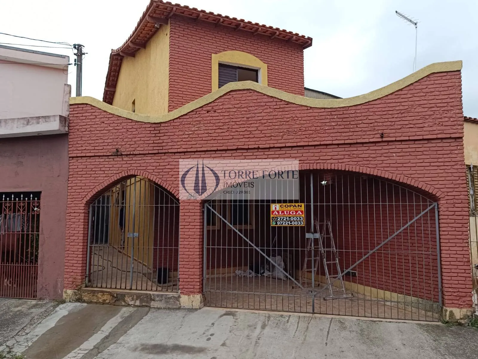 Imagem Linda Casa com 3 dormitórios, Próximo à estação São Mateus do Monotrilho