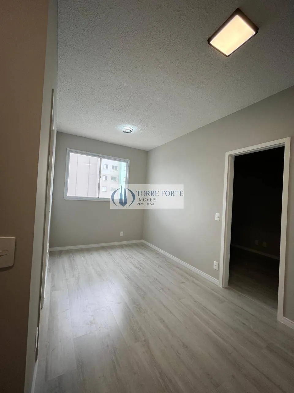 Imagem Apartamento com 2 dormitórios em Ferraz de Vasconcelos 