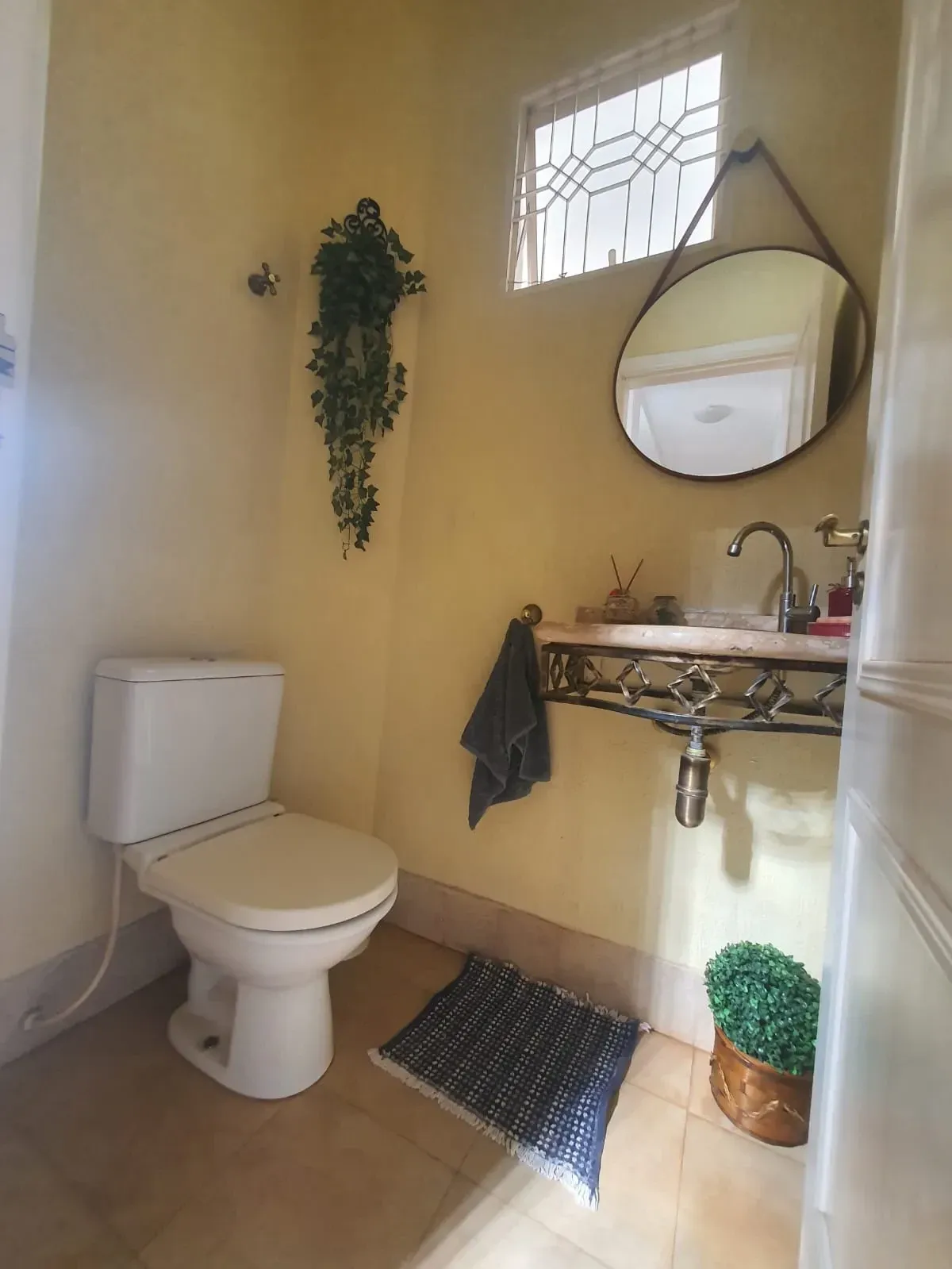 Imagem Imperdível Casa à Venda em Araraquara-SP, Jardim Morumbi: 4 quartos, 1 suíte, 3 salas, 4 banheiros, 4 vagas, 372,54m²!