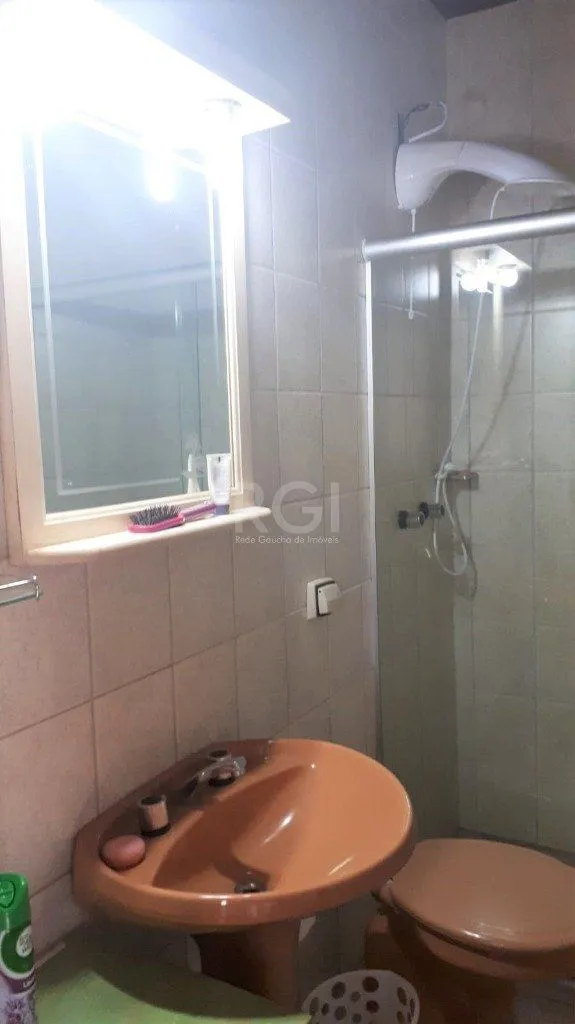 Imagem Casa para Venda - 165.65m², 3 dormitórios, sendo 1 suites, 2 vagas - Vila Nova