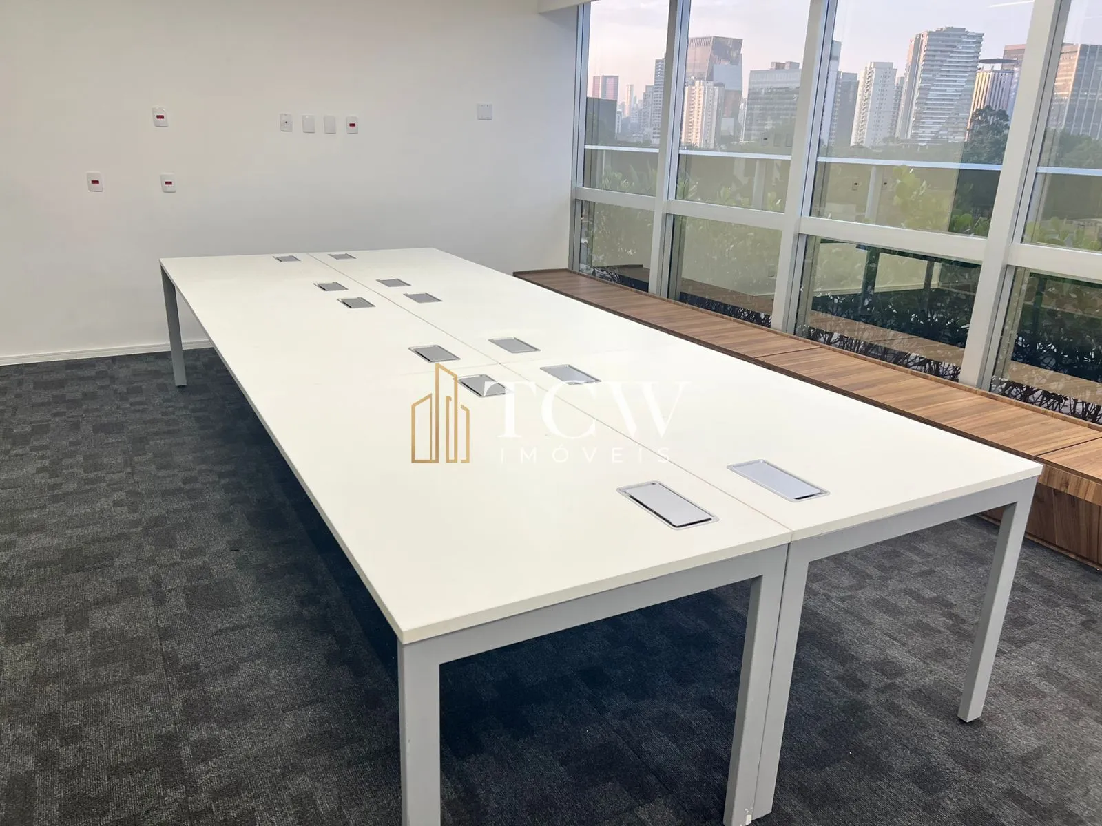 Imagem Sala comercial para alugar no bairro Jardim Europa - São Paulo/SP, Zona Sul