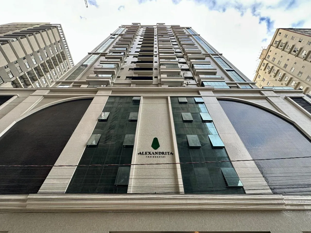 Imagem Apartamento à venda com 70m2 por R$ 1.000.000,00