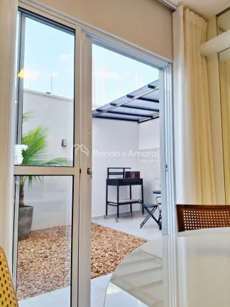 Imagem Casa à venda em condomínio próximo ao Parque Taquaral e Shopping Dom Pedro - reformada, moderna e...
