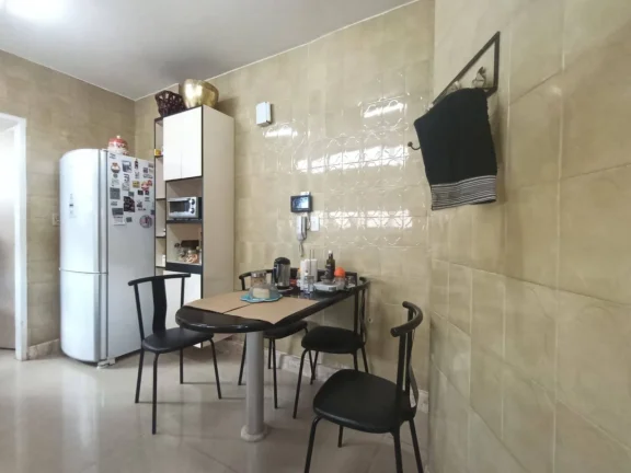 Imagem Apartamento Duplex 4 Quartos com Ar Condicionado - Suíte Master - 4 Vagas